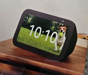Amazon Alexa Echo Show 5, Like New