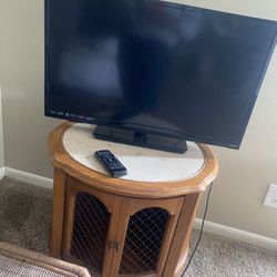 Vizio 30 In Tv With Remote 