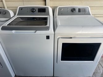 GE Washer/Dryer Set