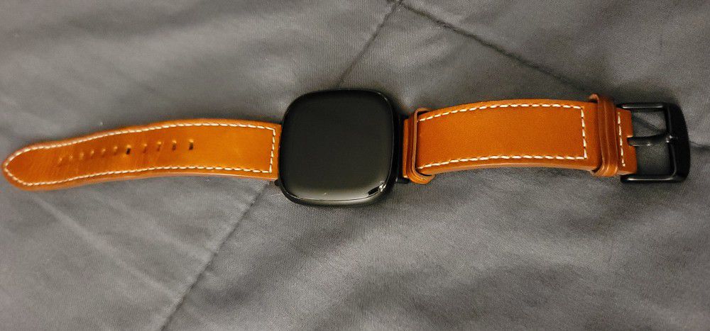 Fitbit Versa 3 (Extra Bands Included) 