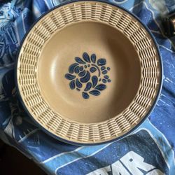 Pfaltzgraff  Basket design Bowl