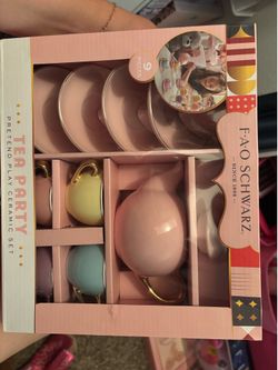 Girl tea set