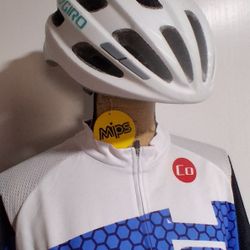 White Giro Cyclist Helmet Size Small/Medium Nwt