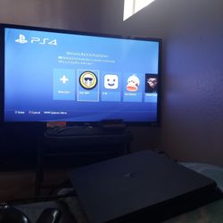 Ps4 SLIM 1 TB+ 2k25 Account