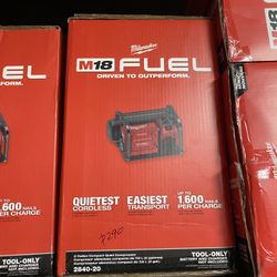 Milwaukee M18 Fuel 2-gallon Compact Quiet Compressor 