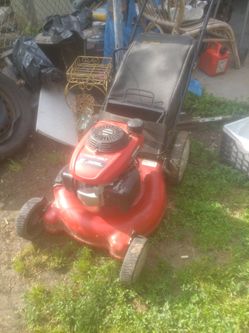 Lawnmower Troy-built