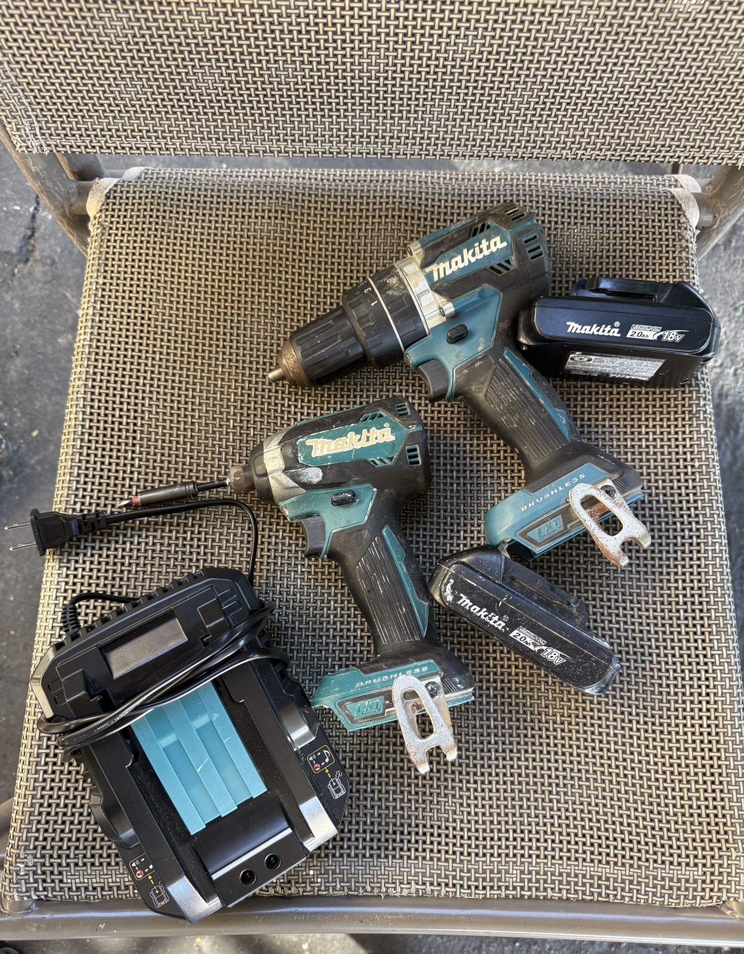 Makita Impact, Hammer Drill & 2 Batteries & Charger Is not Original) $110.