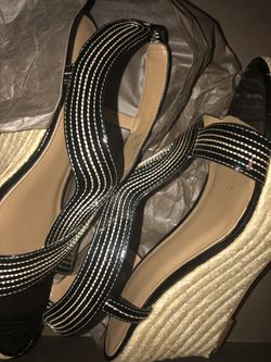 Elie Tahari - leather shoes -$$60 - almost new - size 39 women’s -8,8 1/2