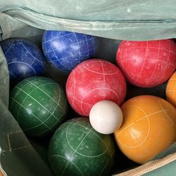 Bocce Ball Set Only Used A Few Times Complete! Only $10!!!!