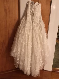 Soft white floral wedding down