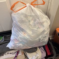 Bag of 4t girls clothes