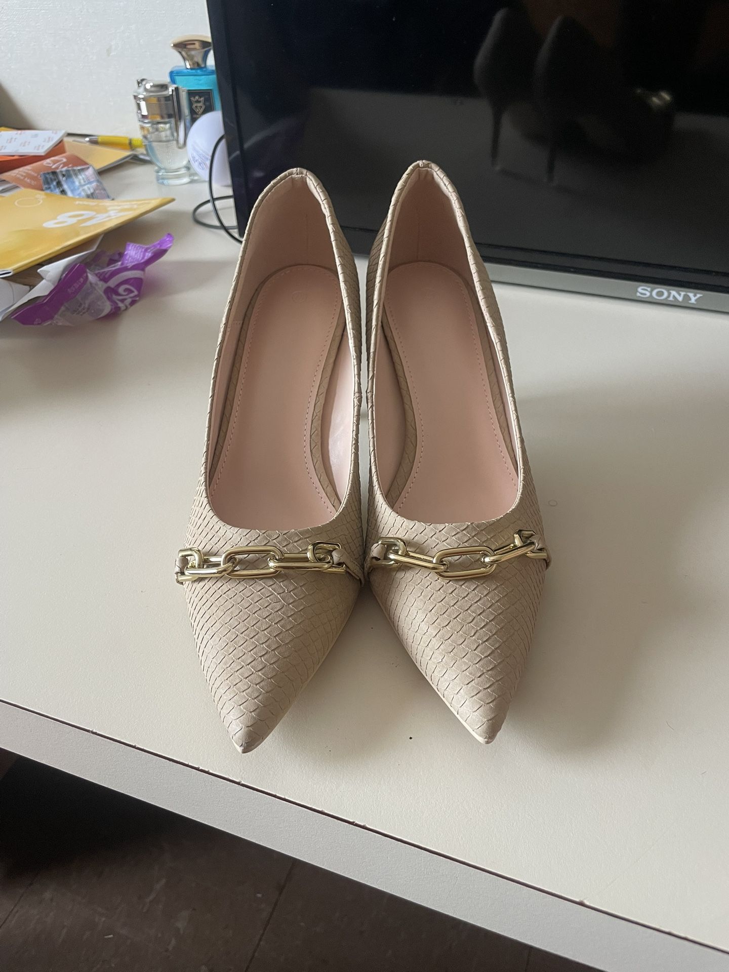 Brand New Heels Size 7.5