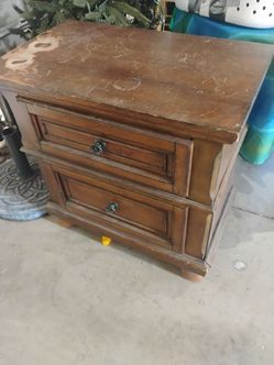 Free nightstand
