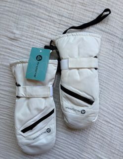 NEW Andorra Women Ski Mittens Small/Medium