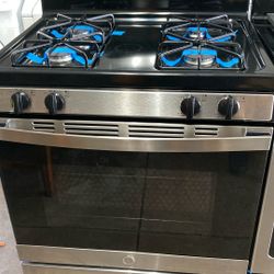 GE Gas Stove