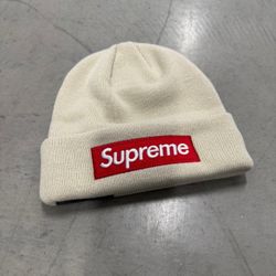 Supreme beanies 