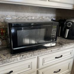 Microwave Works Excellent 