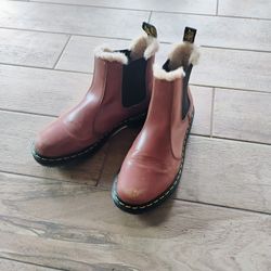 2976 Leonore Women's Faux Fur-Lined Chelsea Boots