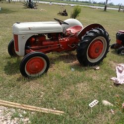 9n Ford Tractor 