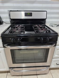 Frigidaire 4-Burner Gas Stove