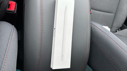 Apple Pencil in Box (2nd Generation)
