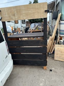 Hand Built Cocoa Stand