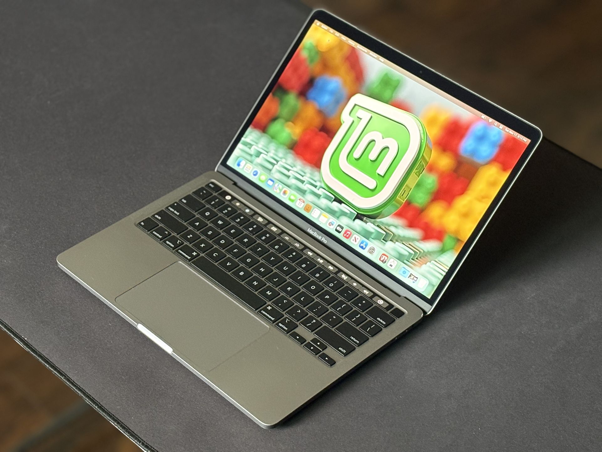 13” MacBook Pro 2020 - Quad-i5 / 16GB / 500GB