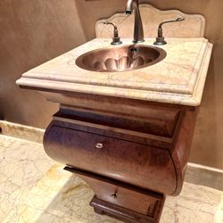 bombe-style sink vanity made by Kerns Wilcheck (Tennessee).