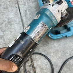 Makita Grainer And Saw 