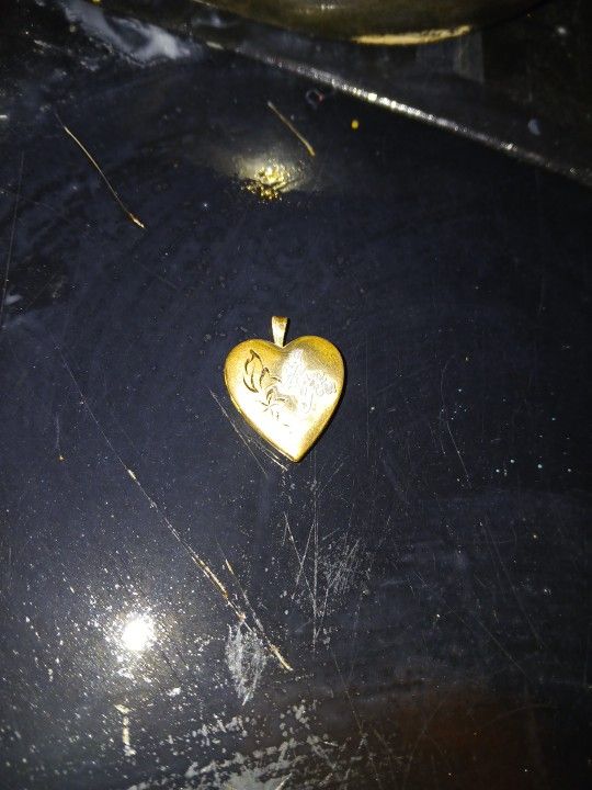 14kt Gold Locket