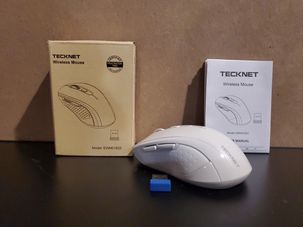 Dual Bluetooth & USB Wireless Mouse-White 4000 Max DPI Connect 2 Devices