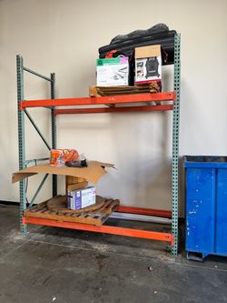 Pallet racks