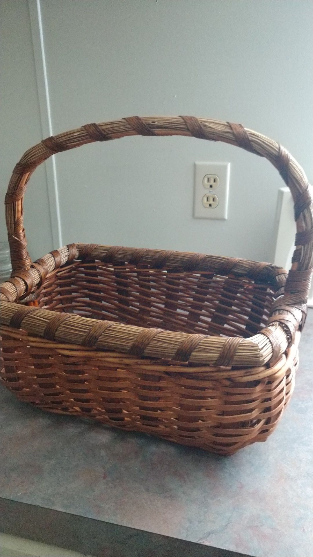 Decorative basket