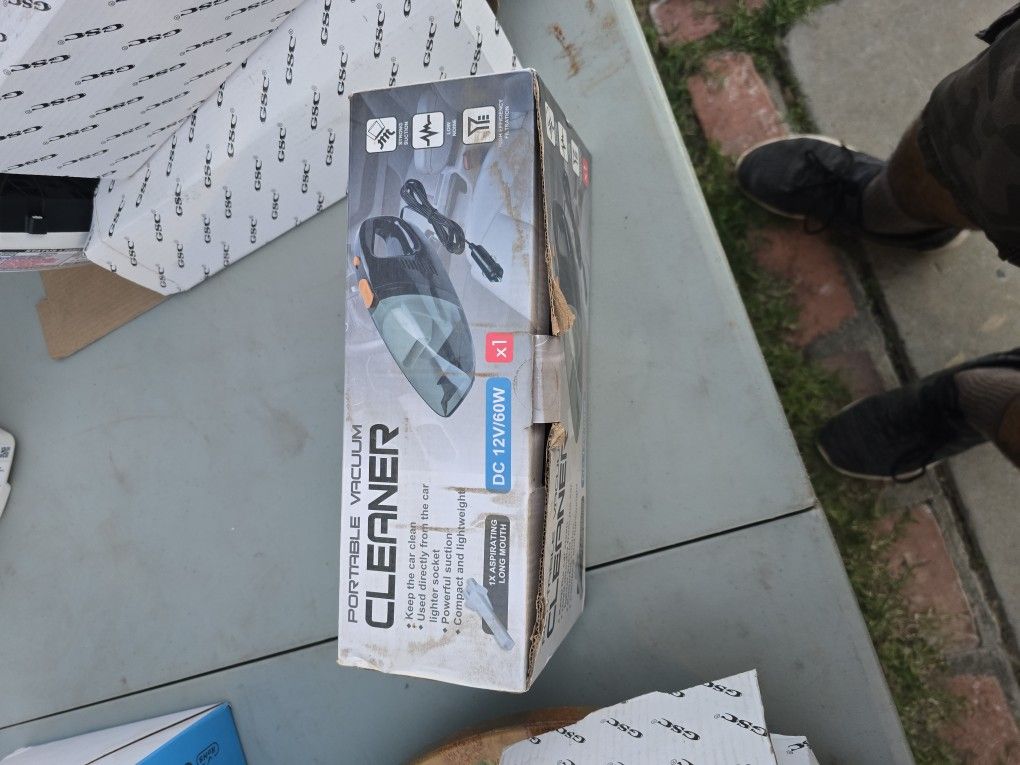 Small Car Vaccum Cleaner