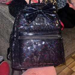 Sequin Loungefly Irridescent Black backpack