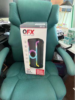 🔊 QFX Dual 6.5” Bluetooth Rechargeable Speaker – New in Box 🔊