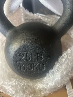 New 25 pound kettlebell