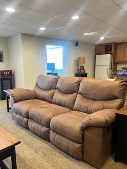 Reclining couch