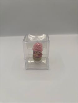 2000 Merry Miniatures Rosie Chapeauzie- Happy Hatters Coll Hallmark Figurine