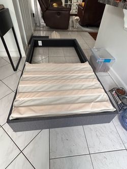 Twin box springs $18