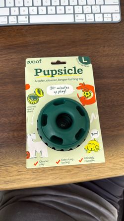 Brand new Woof Popsicle size L