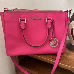 Michael Kors Purse 