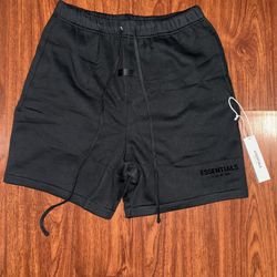 Black ESSENTIALS FOG Shorts XL