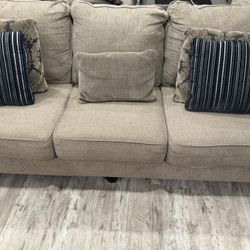 Couch set: 3 Seater And 2 seater