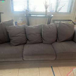 Couch, Table 