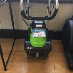 Greenworks Tiller 