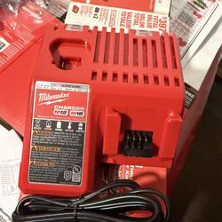 milwuakee M18 charger 