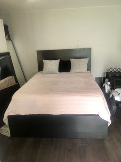 Full Bed Frame with Headboard and mattress