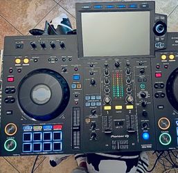 Pioneer DJ XDJ-RX3 All-in-One DJ System3