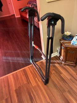 Teeter brand hang-up